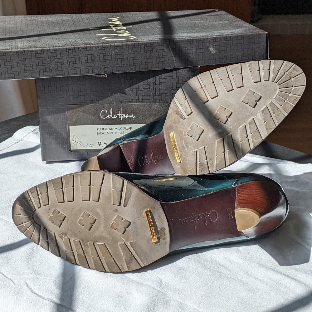 Cole Haan Nike Air sole Moroccan Blue Patent Leather Heels - Picture 6 of 11